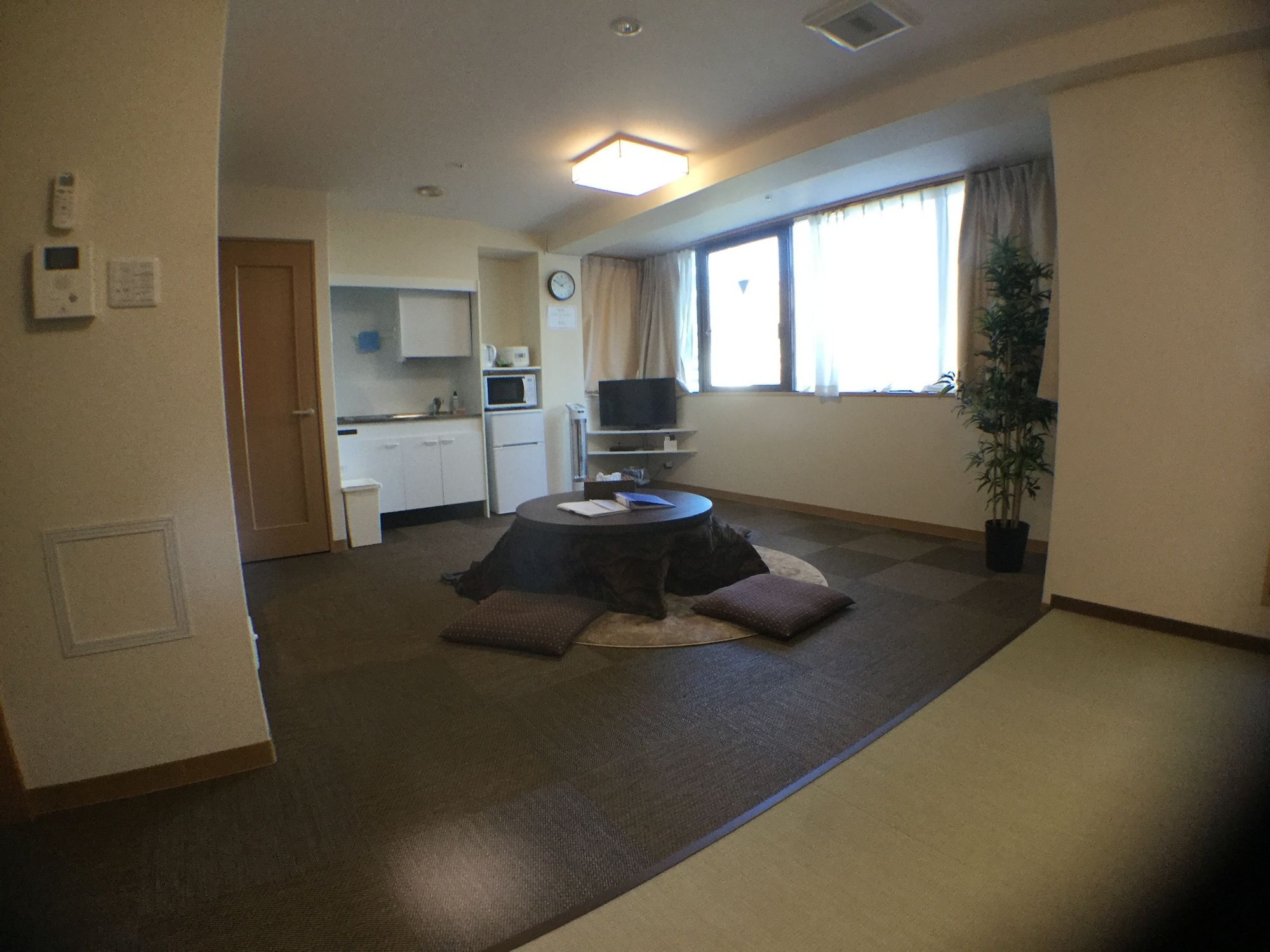 Yeah Room Cube Uemachidai Oszaka Kültér fotó